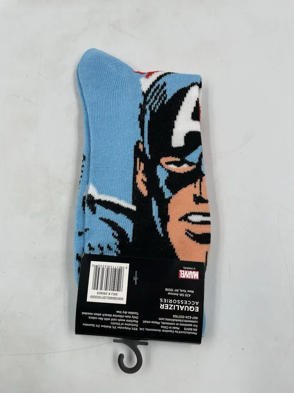 NWT Superhero Comics Adult Socks SIZE: 9-13
